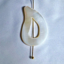 Load image into Gallery viewer, Paisley Picture Frame Mother of Pearl Bead Strand 109582 - PremiumBead Primary Image 1