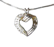 Load image into Gallery viewer, Elegant! Cubic Zircon & Silver Heart Pendant 6409