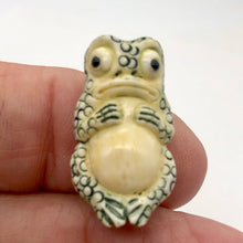 Load image into Gallery viewer, Waterbuffalo Bone Frog | 28x15x7mm | Green/Cream | 1 Bead - PremiumBead Primary Image 1