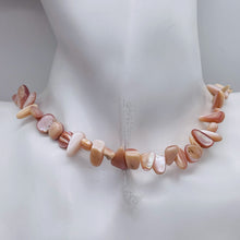 Load image into Gallery viewer, Pink Mother of Pearl Shell Briolette Bead Strand 103145