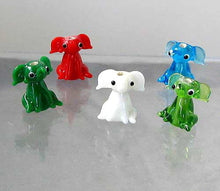 Load image into Gallery viewer, 5 Hand Made Glass Lampwork Elephant Beads 006609 - PremiumBead Primary Image 1
