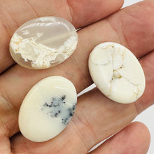 Load image into Gallery viewer, Soothing White Dendritic Opal Flat Oval Beads 004657
