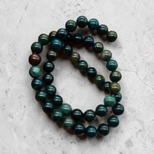 Load image into Gallery viewer, Bloodstone, Heliotrope Round Bead Strand | 8mm | Green, Red | 47 Beads |
