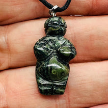 Load image into Gallery viewer, Kambaba Stone Goddess Pendant Necklace | 3/4&#39; Long | Green, Black | 1 Pendant |
