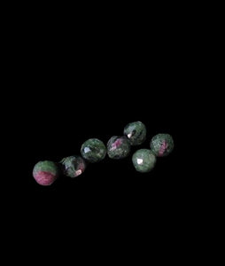 7 Ruby Zoisite 8mm Faceted Beads 10489