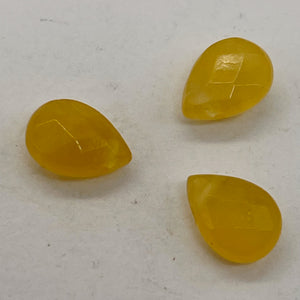 3 Honey Jade Faceted Briolette 10x7x5mm Beads 004537
