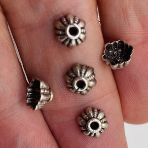 Adorable 5 Sea Urchin Sterling Silver Bali Bead Caps (1.7G) 1049