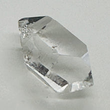 Load image into Gallery viewer, Herkimer Diamond Natural Crystal Clear 8ct Specimen | 19x9x9mm| Clea | Specimen|
