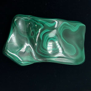 Malachite 78g Polished Gemstone FreeForm Worry Stone | 40x42x12mm | Green |