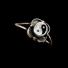 Load image into Gallery viewer, Onyx Mother of Pearl Yin Yang Square Sterling Silver Ring | 7 | White, Black |
