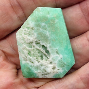 Chrysoprase 21g Freeform Pendant Bead | 40x30x10mm | Green | 1 Pendant Bead |