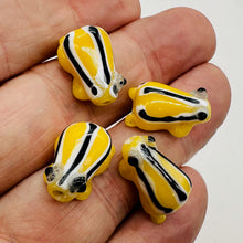 Load image into Gallery viewer, Frog Lampwork Glass Jumping Frog Beads | 17x12x9mm | Canary Yellow | 4 Beads
