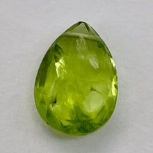 Load image into Gallery viewer, Faceted Peridot Briolette Bead | Green | 11x7x4mm | 2.9 ct |
