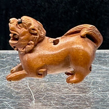 Load image into Gallery viewer, Imperial Guardian Lion Crouching Foo Dog | 1 Netsuke Bead | | 28x13x19mm | Brown
