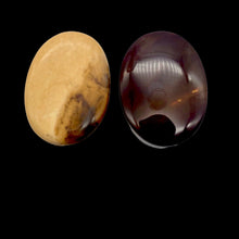 Load image into Gallery viewer, Fab 2 Mookaite 30x22x10mm Oval Pendant Beads
