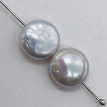 Load image into Gallery viewer, 2 Cool Wedding White FW Coin Pearls 4758

