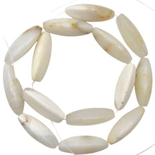 Load image into Gallery viewer, Pristine White Dendritic 28x10x10mm Opal Triangle cut Bead Strand
