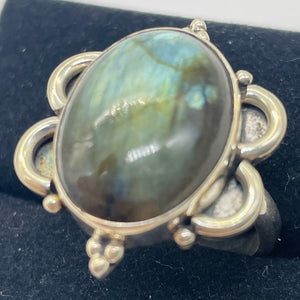 Labradorite Sterling Silver Oval Stone Ring |Size 8 3/4 | Blue Flash | 1 Ring |