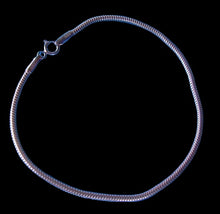 Load image into Gallery viewer, Italian Sterling Silver Snake Chain Necklace | 20&quot; | 2mm | 7 Gram |
