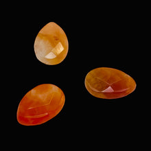 Load image into Gallery viewer, 3 Sweet 15x10x5mm Mandarin Botswana Agate Briolette Beads 007254
