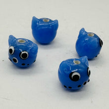 Load image into Gallery viewer, Kitty Cat Ceramic Round Beads | 15mm | Cornflower Blue | 4 Beads |
