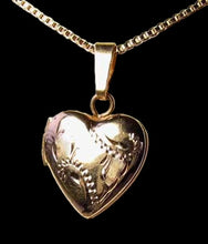 Load image into Gallery viewer, Valentine&#39;s Engraved 14Kgf Heart Locket Pendant 10535
