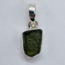 Load image into Gallery viewer, Moldavite 8.88ct Sterling Silver Free-form Pendant| 7/8&quot; Long| Green| 1 Pendant|
