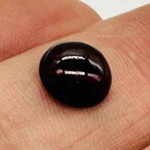 One Vibrant Garnet Cabochon 8x4mm Deep 003900