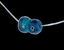 Load image into Gallery viewer, 8 Dazzling AAA Neon Blue Apatite 4mm Roundel Beads 490B
