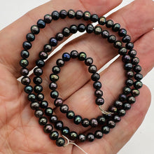 Load image into Gallery viewer, Fab 5mm Near Round Black Peacock FW Pearl Strand 109451
