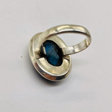 Load image into Gallery viewer, Labradorite Sterling Silver Oval Stone Ring | Size 7 3/4 | Blue Flash | 1 Ring |
