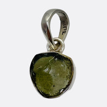Load image into Gallery viewer, Moldavite 9.731ct Sterling Silver Round Pendant | 3/4&quot; Long | Green | 1 Pendant|
