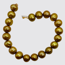 Load image into Gallery viewer, Golden Horizons Big 9 to 11mm FW Pearl 8 inch Strand 9060HS
