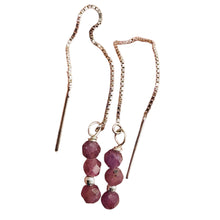 Load image into Gallery viewer, Glam Natural Sapphire &amp; Silver Earrings 306618D
