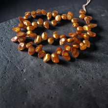 Load image into Gallery viewer, Fab! Caramel Pearl Blister Pendant Bead Strand 108073
