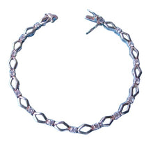 Load image into Gallery viewer, Quiet Sophisticate Silver Cubic 7&quot; Bracelet 10069
