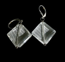 Load image into Gallery viewer, Carved Quartz Diamond-Shaped Beads &amp; Silver Earrings 310049A
