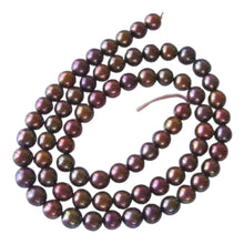 Load image into Gallery viewer, 5-6mm Harvest Berry Cocoa FW Pearls Strand 109938
