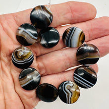 Load image into Gallery viewer, 4 Beads of Sardonyx Agate 20mm Coin Beads 009349
