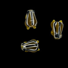 Load image into Gallery viewer, Frog Lampwork Glass Jumping Frogs Beads | 17x12x9mm | Yellow Clear | 3 Beads |
