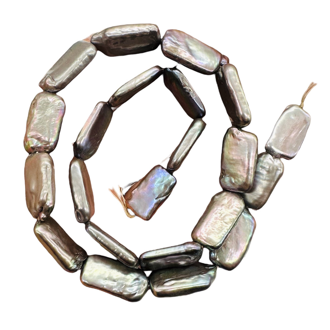 Glamour Platinum 18x9mm Rectangle Coin FW Pearl Strand 109935