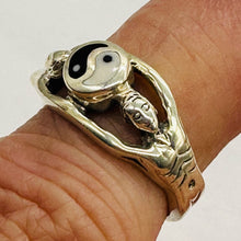 Load image into Gallery viewer, Yin Yang Black Agate Mother of Pearl Sterling Silver Ring Size 6 Designer
