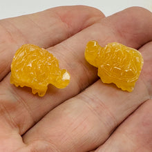Load image into Gallery viewer, Charming 2 Carved Orange Calcite Turtle Beads
