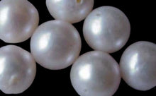 Load image into Gallery viewer, AAA Seven Blushing Bride Natural White 7-6.5mm FW Pearls 004497
