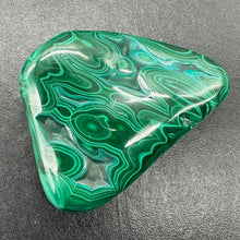 Load image into Gallery viewer, Malachite 145g Polished FreeForm Gemstone| 73x54x17mm | Green| Display Specimen|
