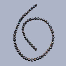 Load image into Gallery viewer, Fresh Water Pearls 16&quot; Strand Round Pearls | 7mm | Lavender | 1 Strand |
