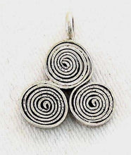 Load image into Gallery viewer, Thai Hill Tribe Triskillian 999 Silver Pendant, 12 Grams 8605
