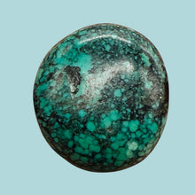 Load image into Gallery viewer, Turquoise Natural Focal 18g Nugget Bead | 32x30x13mm | Blue, Black | 1 Bead |
