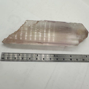 Kunzite163g Complete Natural Crystal| 130x32x19mm| Lavender| 1 Display Specimen|