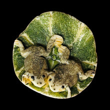 Load image into Gallery viewer, Work of Art Carved Loving Frogs Pendant Bead 5657B | 35x36x8mm | Cream, Green, Brown
